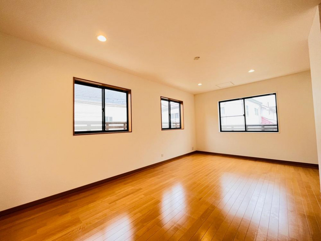 世田谷区豪徳寺１丁目　豪徳寺駅４分　建物87m2以上　駐車有　リフォーム中古戸建